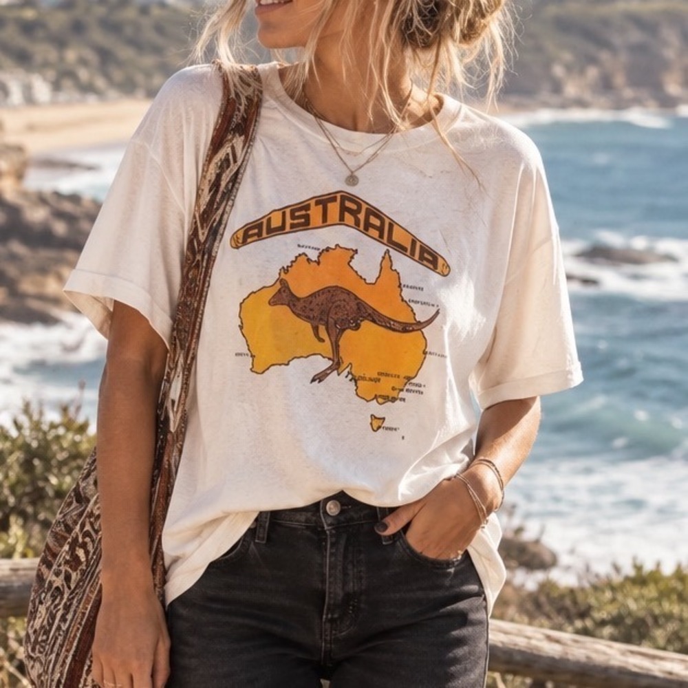 Vintage Australia Tourist Souvenirs Kangaroo Map White T-Shirt Size 18 100cm C1